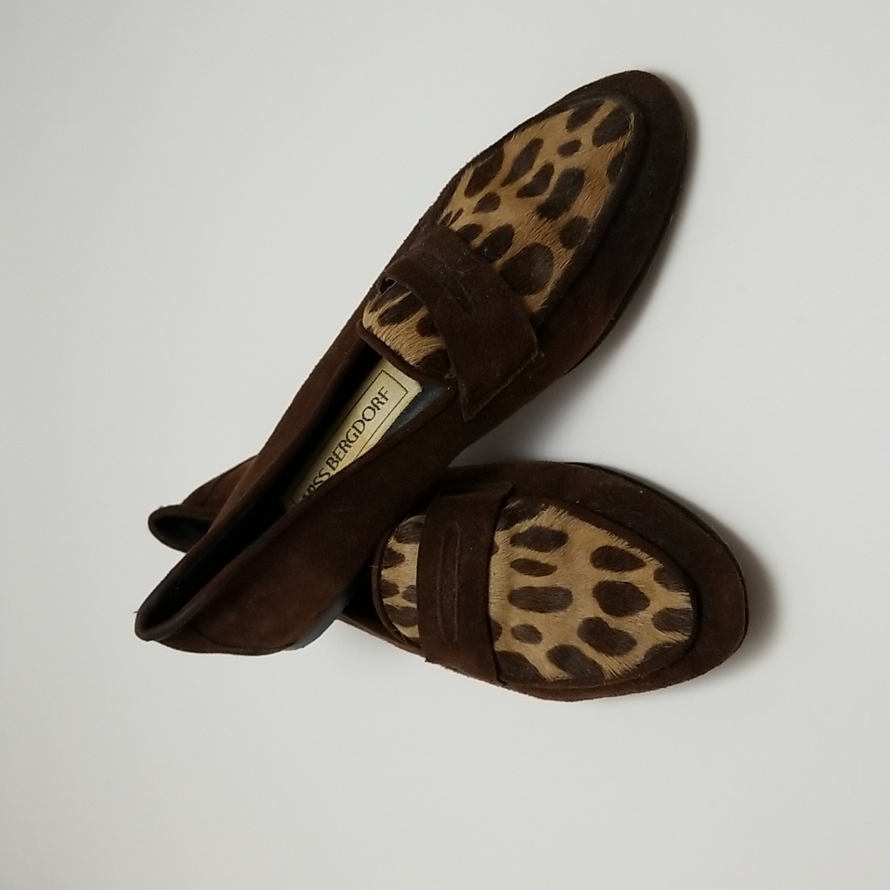 Shoes - Picture 2 of 3